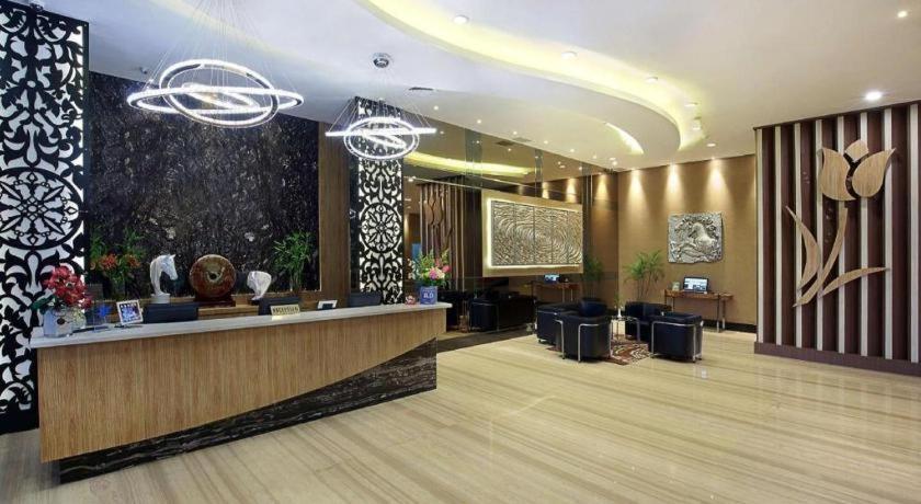 Golden Tulip Galaxy Hotel Banjarmasin Банджармасин Экстерьер фото